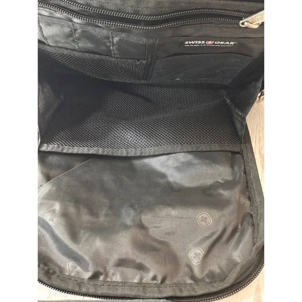 SwissGear Backpack Black Laptop Travel School Tech Bag Unisex Gorpcore